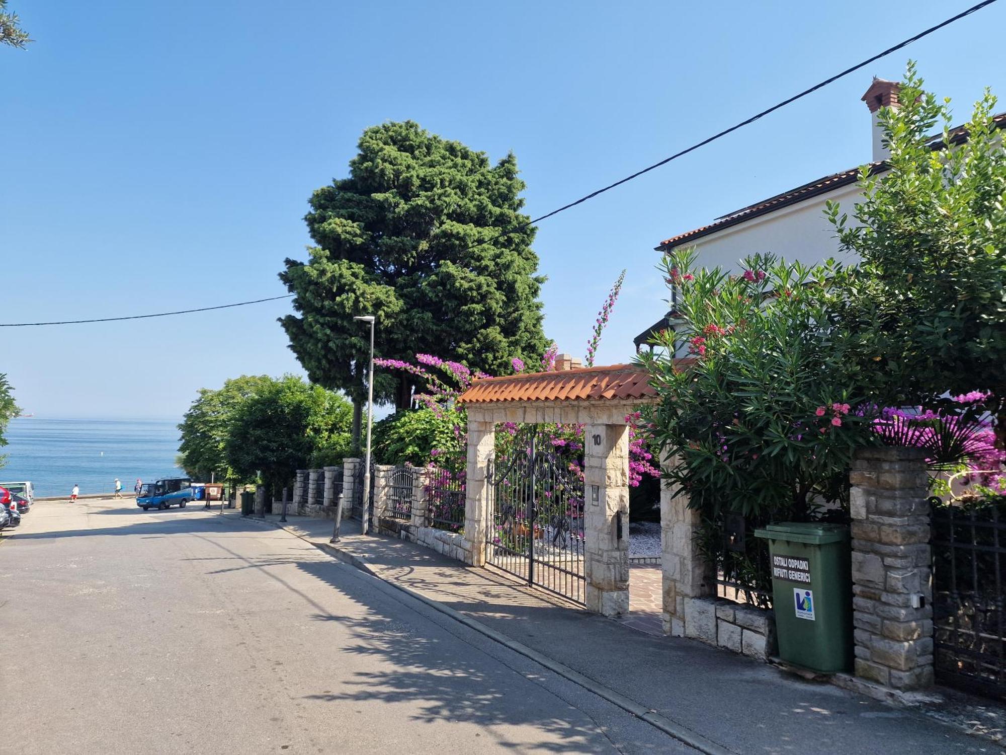 Sea View Terrace Apartment Izola Dış mekan fotoğraf